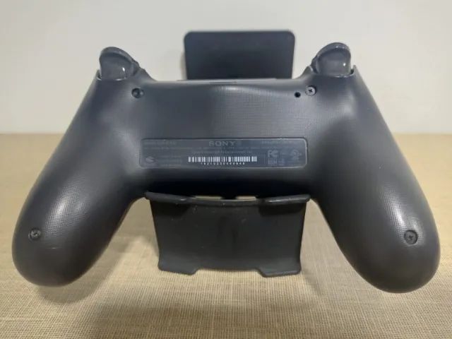 ps4 pro + 2 controles+ 4 jogos - Videogames - Centro, Florianópolis  1245397556