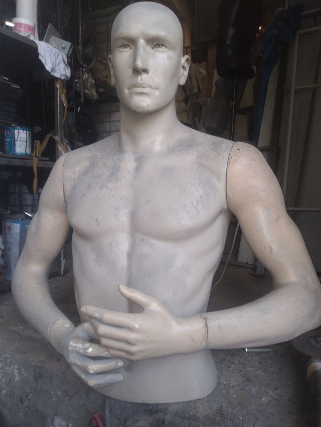 Busto masculino 