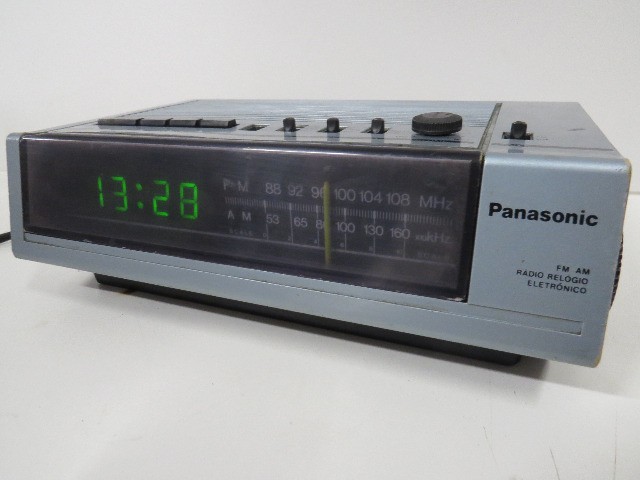 radio relogio antigo - Foto 4