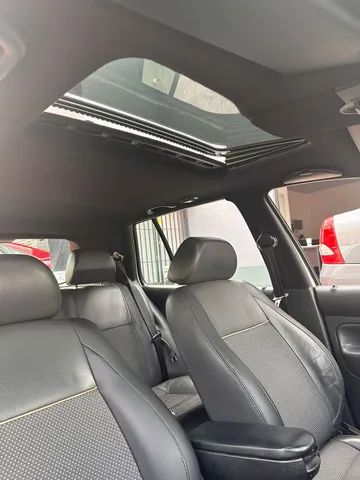 VW GOLF SPORTLINE 1.6 ANO 2011 + Teto - Foto 5
