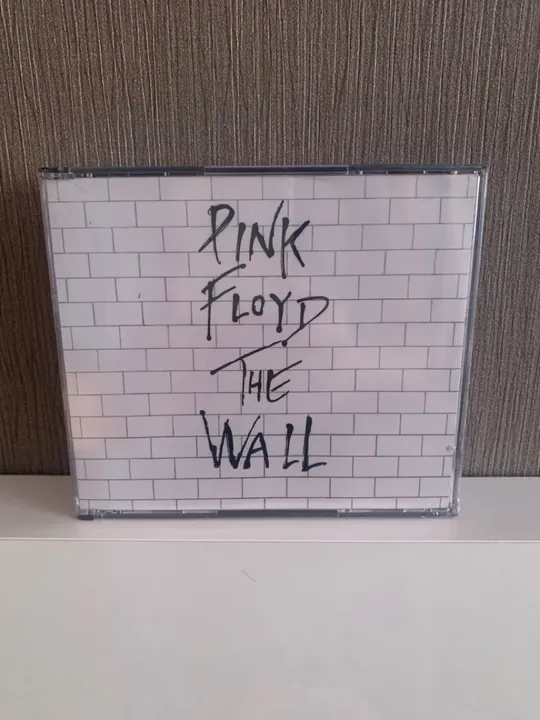 CD duplo lacrado - Pink Floyd - Fat Box (caixa gorda) - The Wall (original/novo/lacrado)