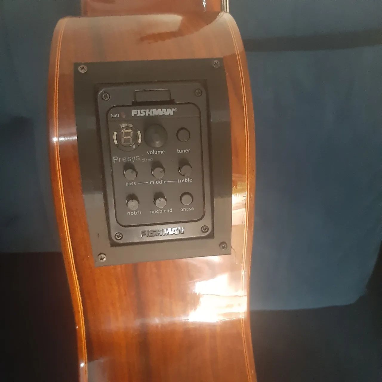 Violão digiorgio7 cordas feito em madeira de lei ,de nailon top sem marcas material 