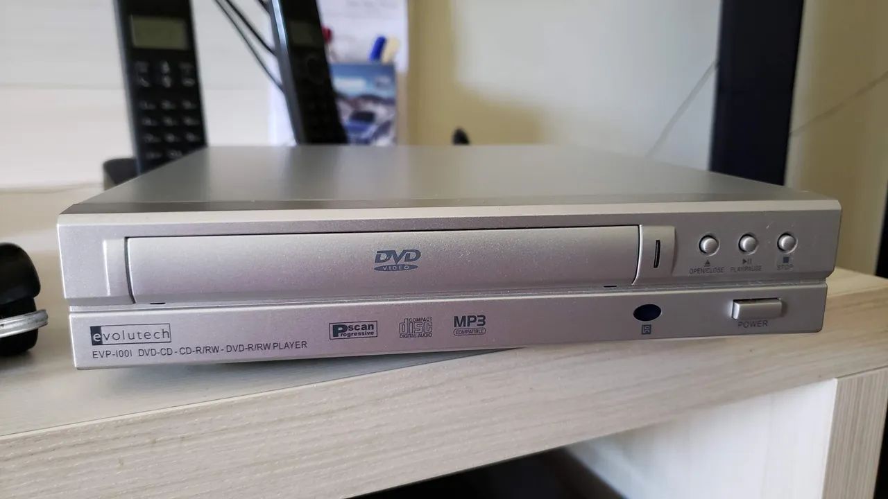 DVD / R$ 155,00 REAIS / BOM, BONITO E BARATO. LIVRE PRA VENDA!!!!!/ ESTADO 0KM/NOTA VENDA. - Foto 4