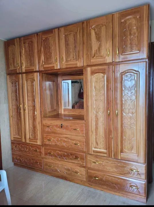 Guarda roupa de casal 
