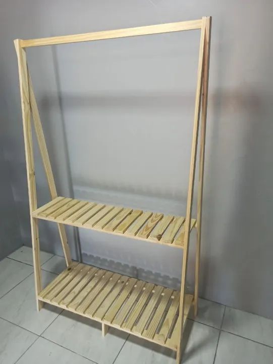 Arara de Madeira para Organização - Foto 3