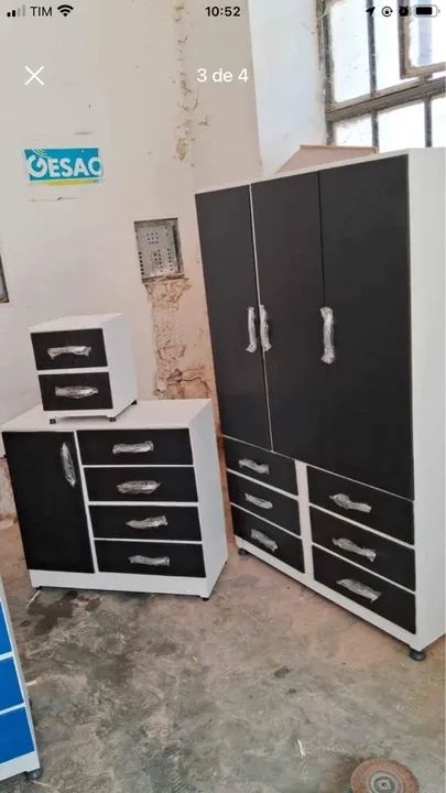 PROMOÇÃO KIT GUARDA ROUPA 3 PORTAS COM COMODA SAPATEIRA E MESINHA - Foto 2