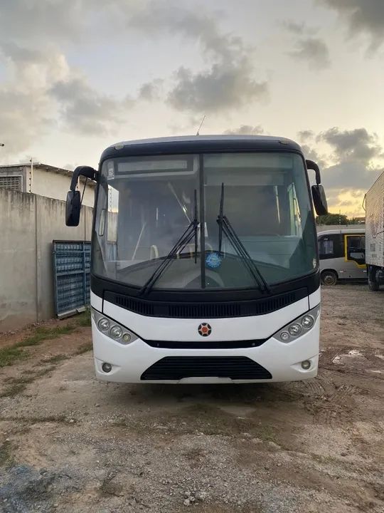 Ônibus-Mercedes Benz 1722  Marco Polo  ( IDEALE ) 2011 - Foto 3