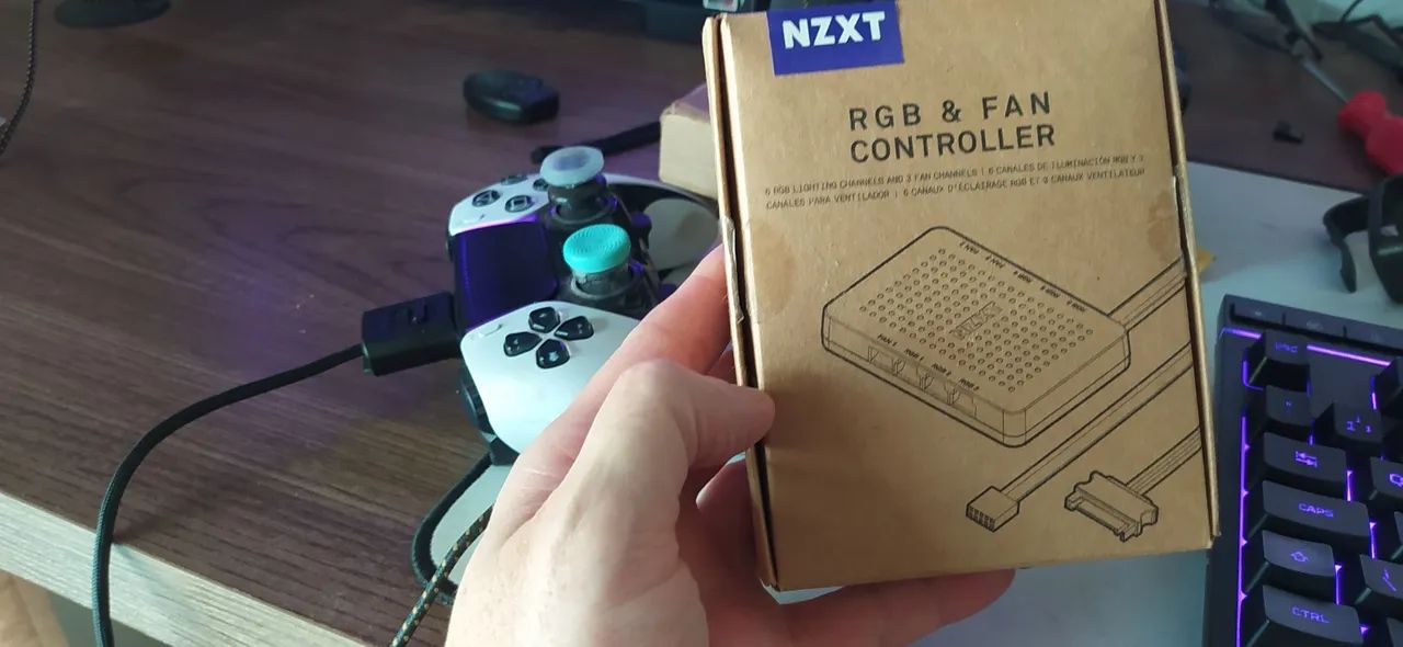 Controladora RGB nzxt  - Foto 2