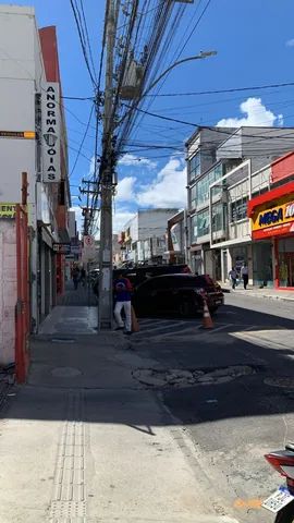 Alugo Ponto Comercial com 692,91m² na Francisco Santos em Vitória da Conquista  - Foto 2