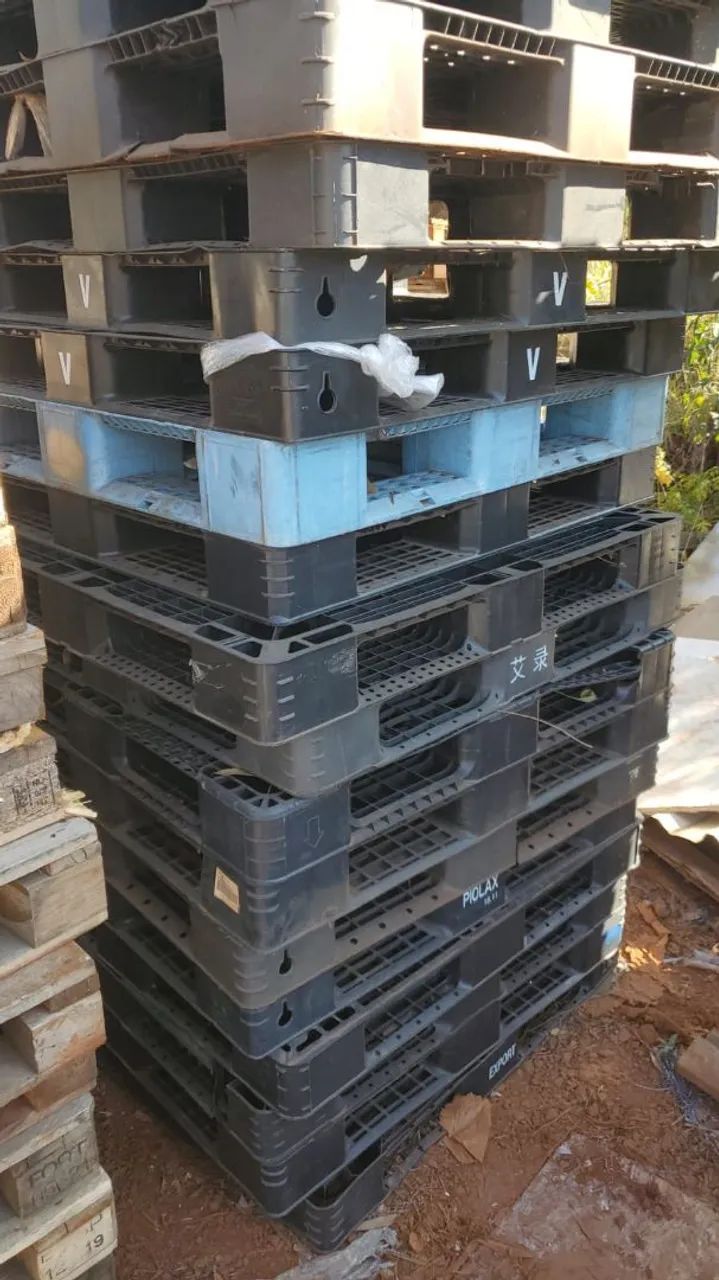 Pallets Plásticos Resistentes para Exportação