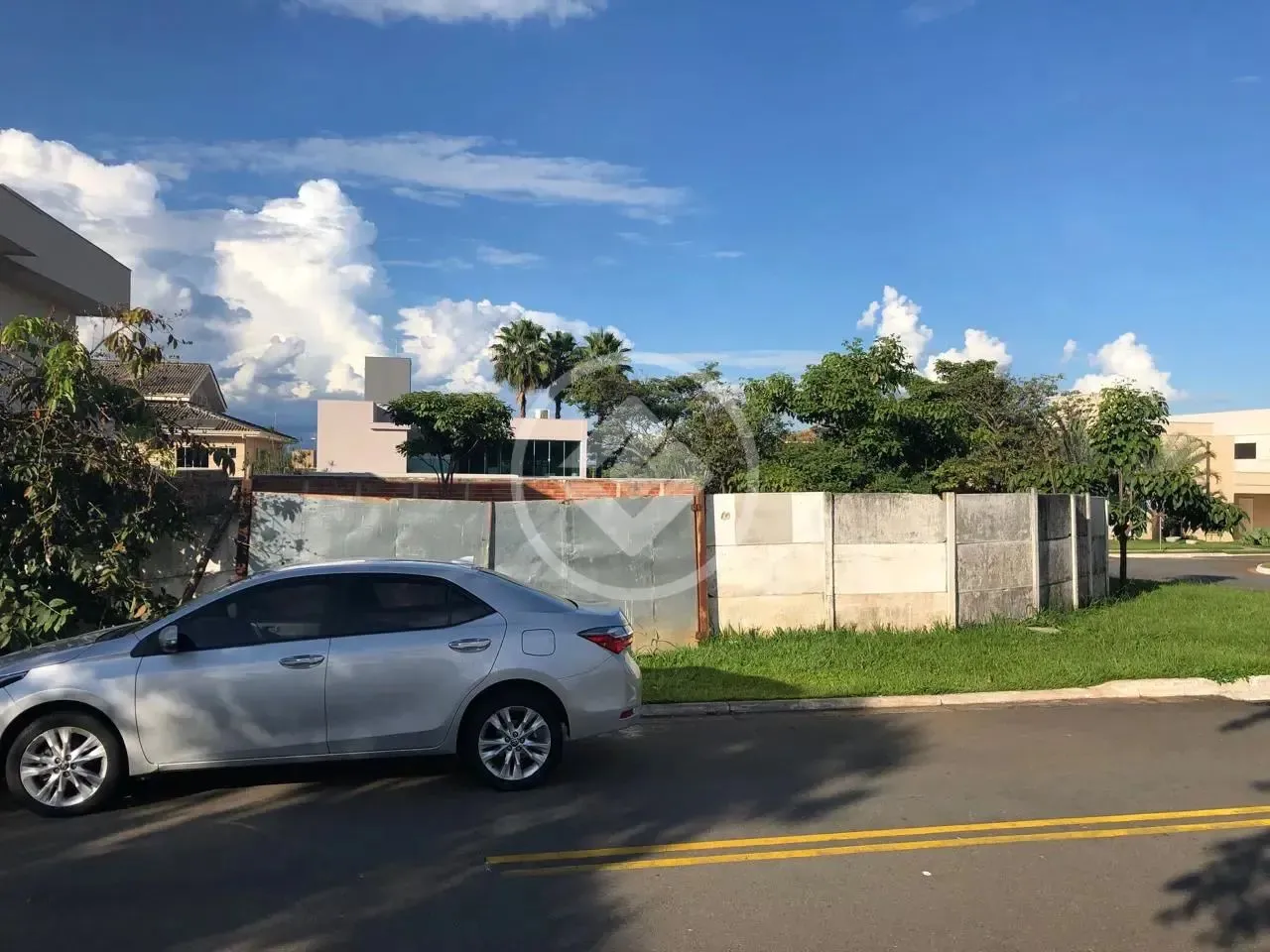 Lote em condomínio fechado - Jardins Atenas - Goiânia codigo: 84636