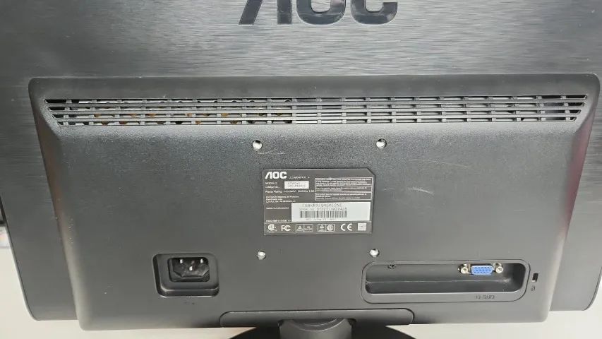 Monitor AOC Wide 18,5" modelo E950Swn - Foto 2