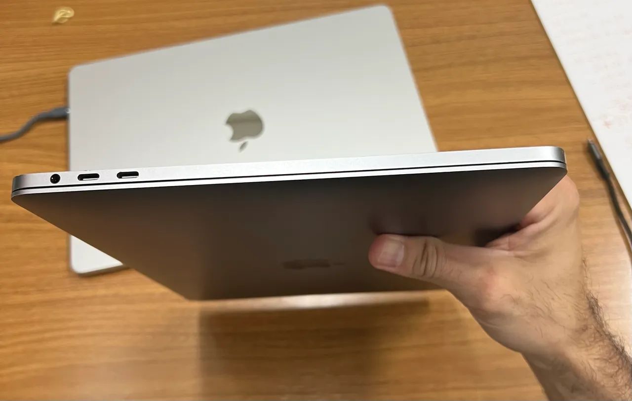 Apple MacBook Pro TouchBar 13 - Notebooks - Setor Bela Vista