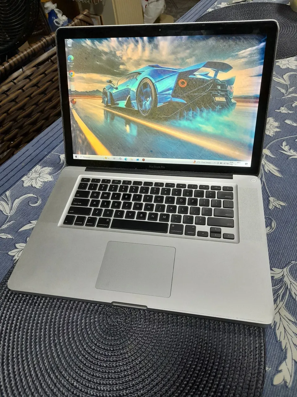 macbook air 2011