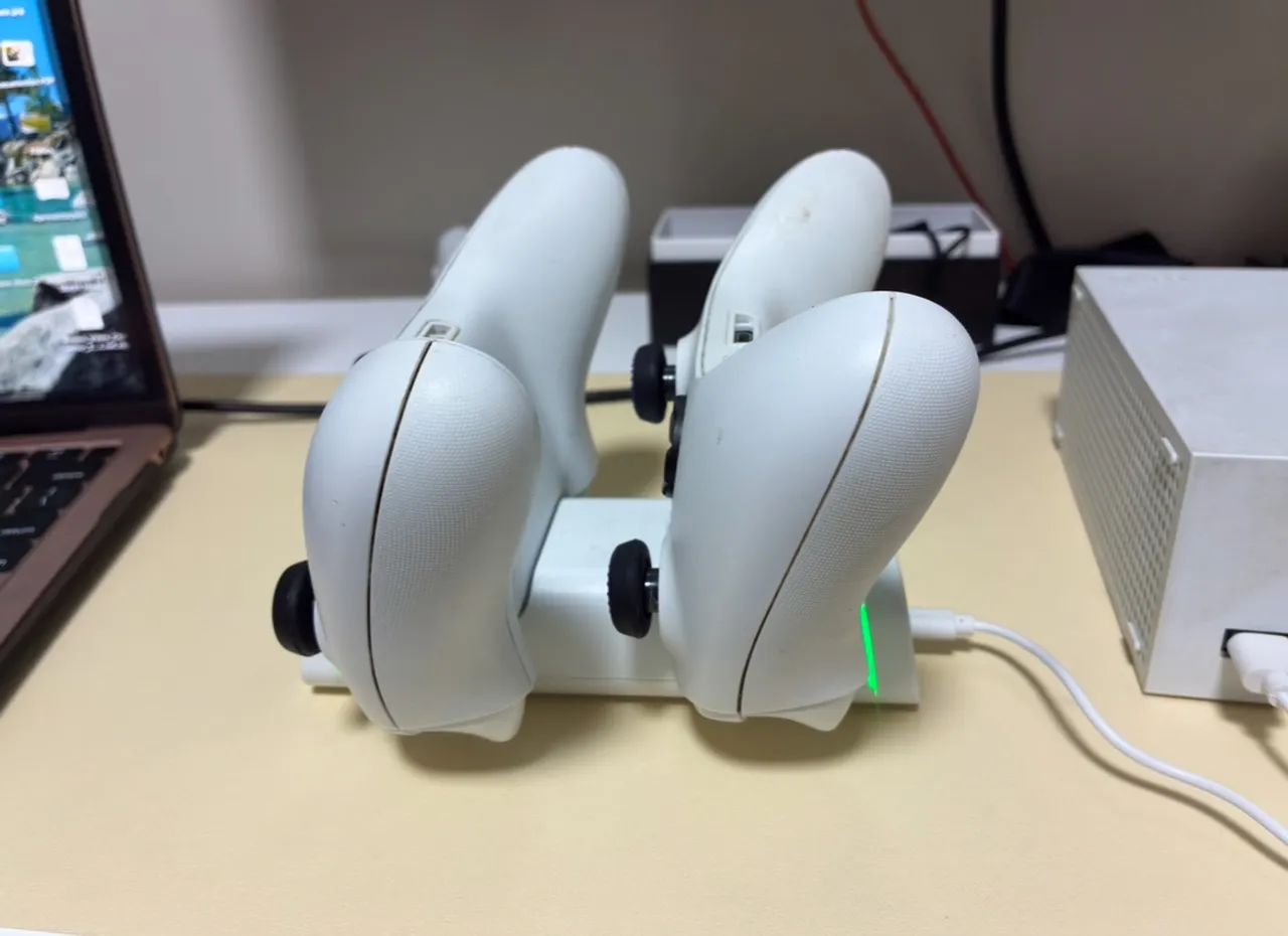 Xbox séries s 512Ssd + 2 controles  - Foto 3