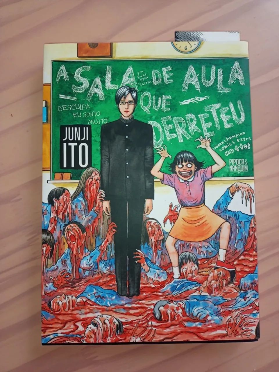 Mangá A Sala de Aula que Derreteu - Junji Ito