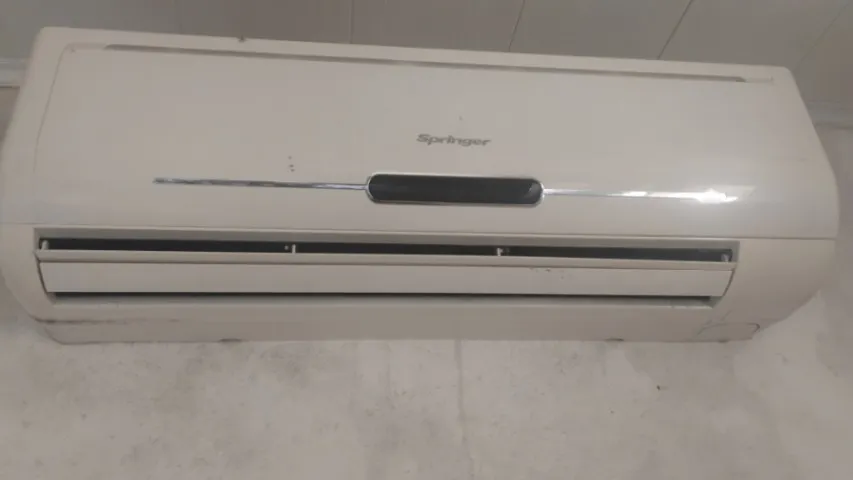 Ar condicionado Springer 12mil BTUs