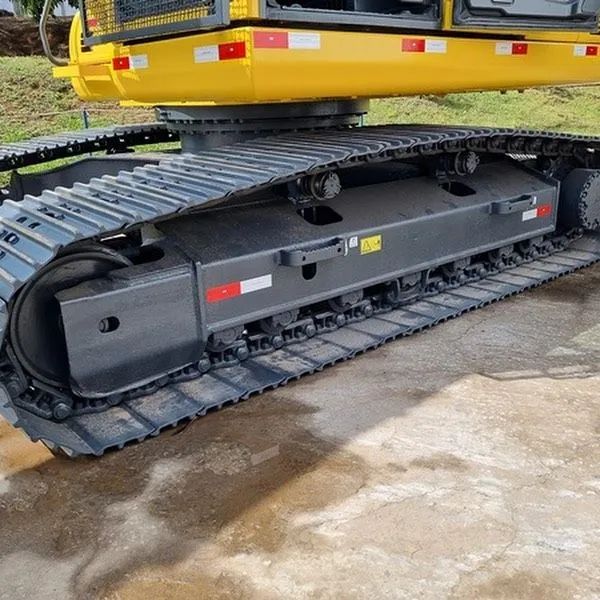 Escavadeira Komatsu PC 200 2014 - Foto 5