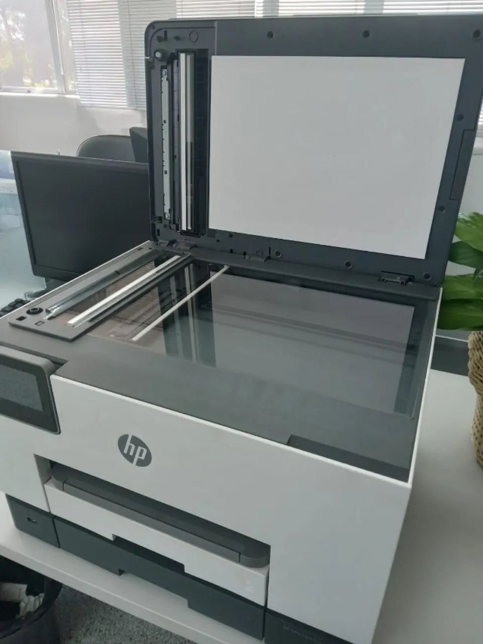 Impressora multifuncional cor HP OfficeJet Pro 9020 - Foto 2