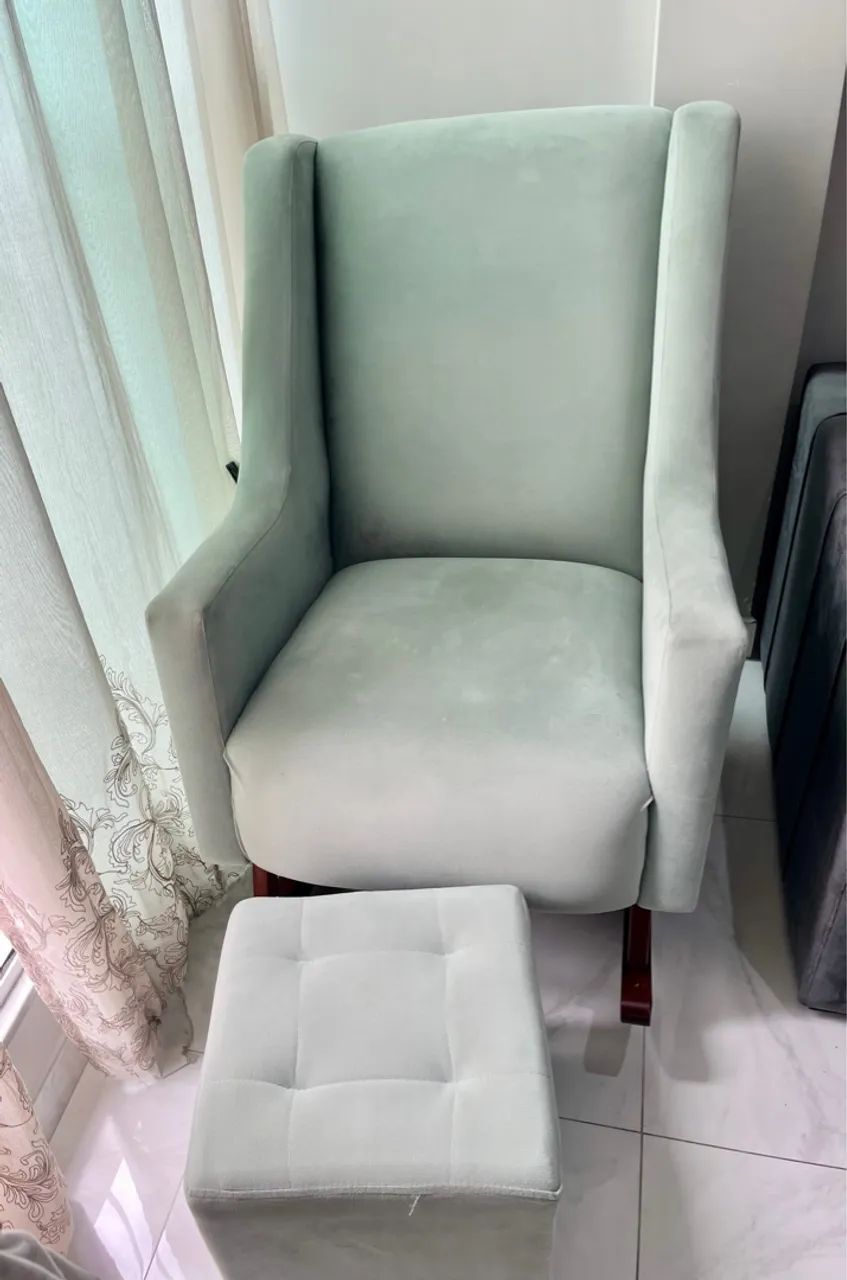 Vendo poltrona de Amamentação cor verde claro - Foto 2