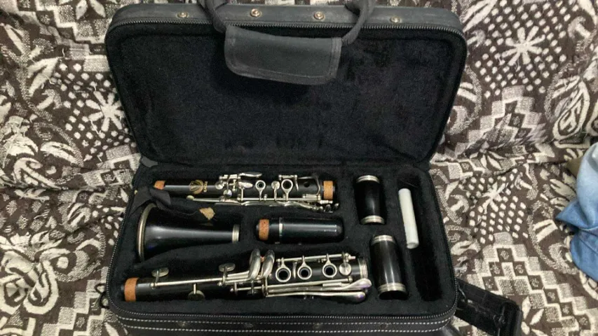 Clarinete Eagle ABS 17 chaves