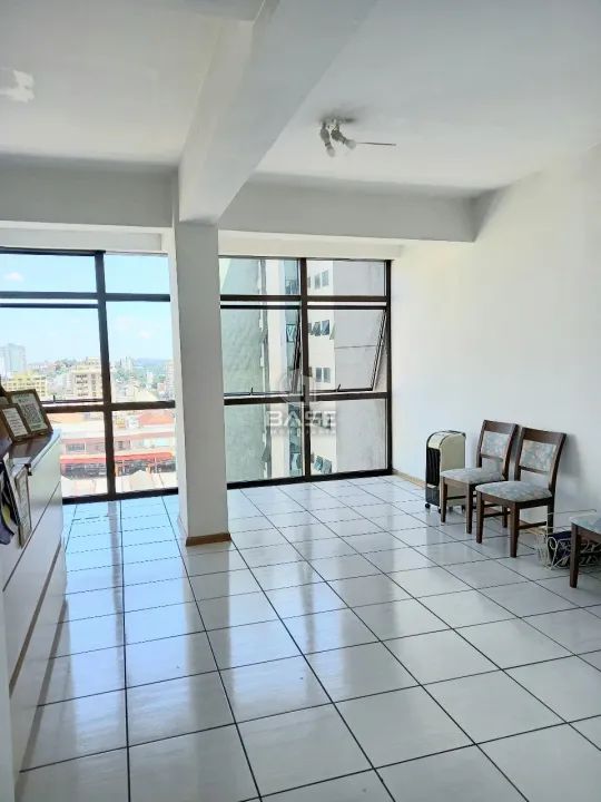 Sala Comercial com banheiro, 67m², com sala de atendimento separada da sala de espera, pis - Foto 2