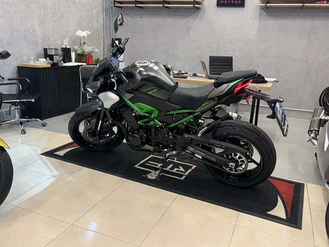 KAWASAKI Z 900 2026 - Foto 2