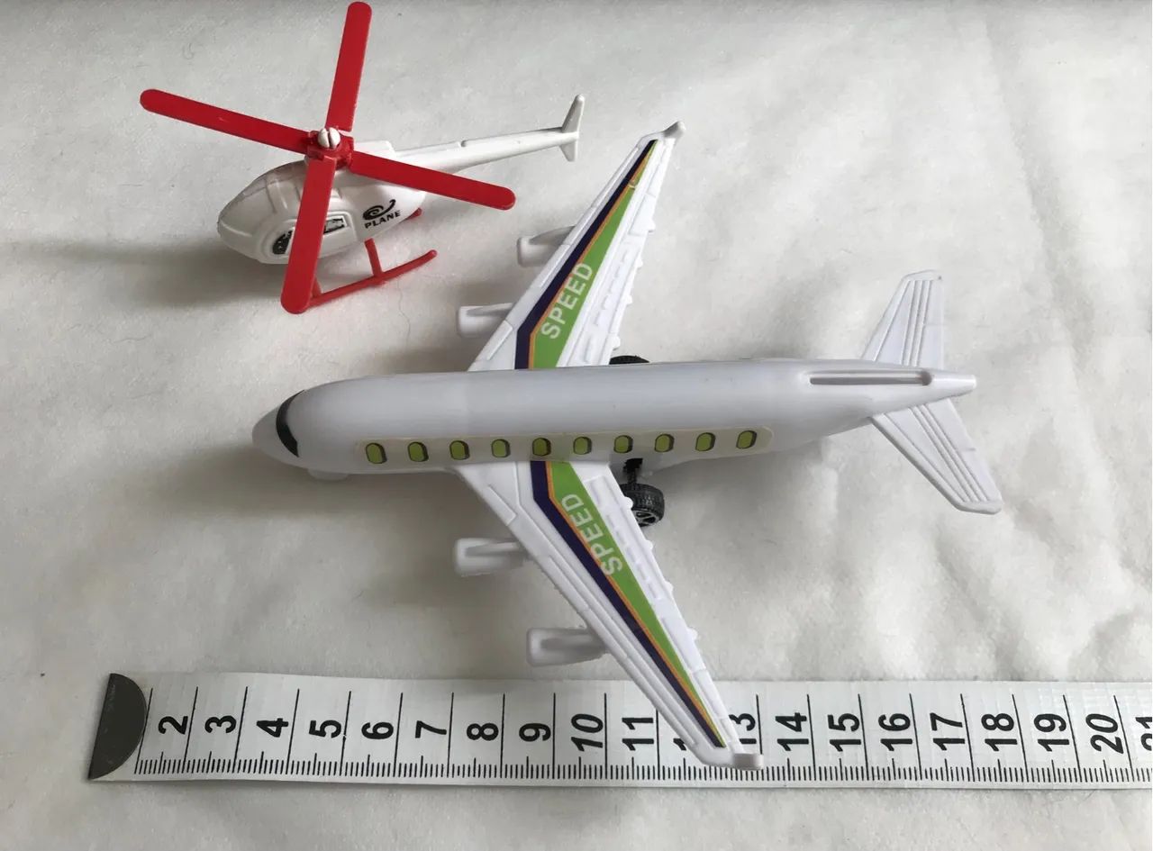 Brinquedo Avião e Helicóptero /colecionável  - Foto 4