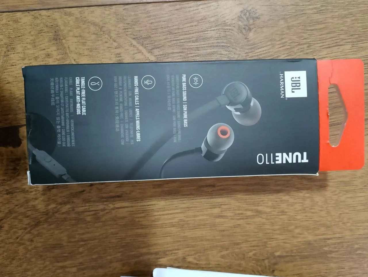 Fone de Ouvido JBL Tune 110 - Novo - Com microfone - Foto 2