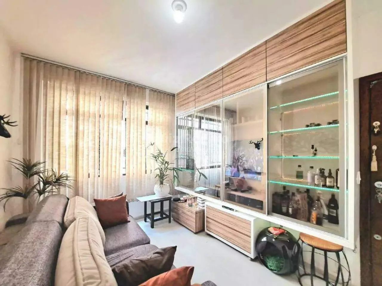 Apartamento à venda no bairro Gutierrez