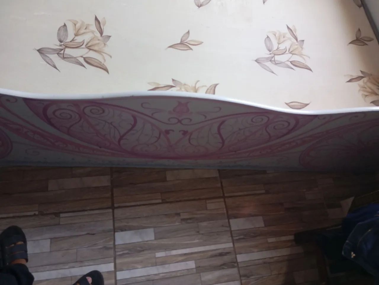 Cama infantil princesas colchão semi nova  - Foto 3