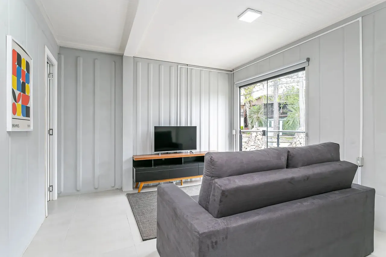 Apto de 1 Quarto 100% Mobiliado na Vila das Acácias O Melhor do Sul da Ilha!