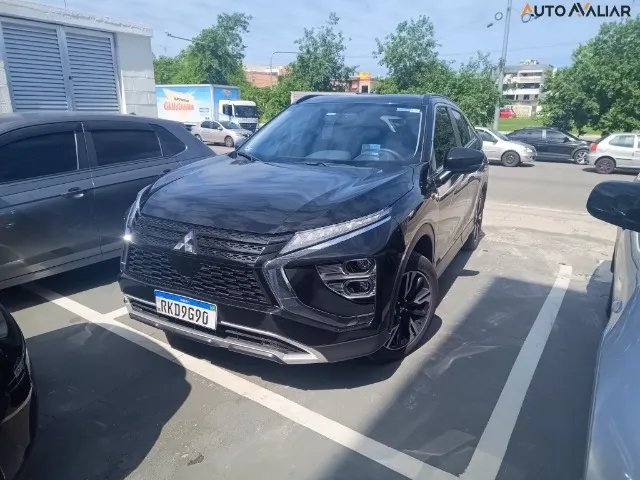 ECLIPSE CROSS HPE 1.5 TURBO 2023 - 14.000 KM APENAS - FALAR C/ CAMILO RAMOS