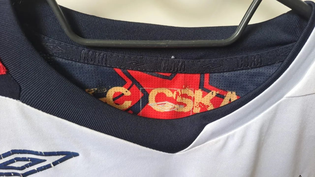Camisa de Futebol CSKA Moscou - Umbro - Foto 4