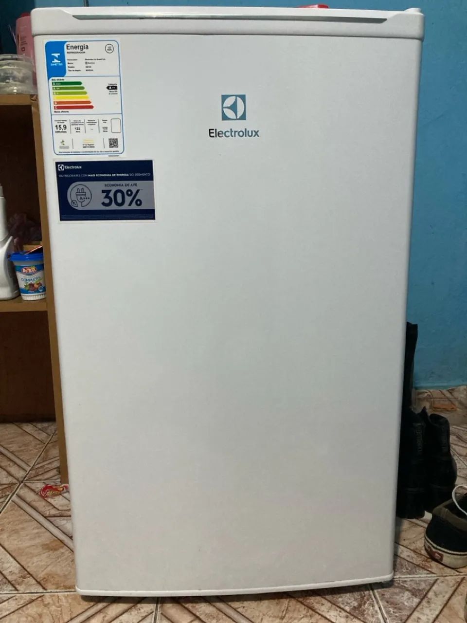 Frigobar Electrolux EM120 - A+++ de Economia! - Foto 2
