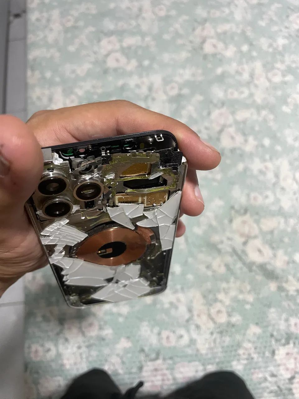 iPhone 12 Pro Max retirada de peças ou conserto - Foto 4