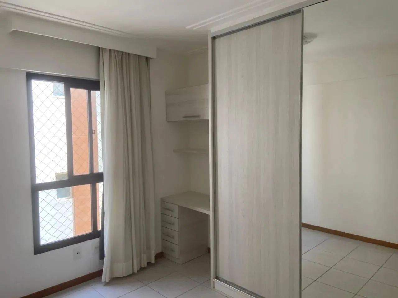 Alex Aluga, Apartamento 2/4 com Suíte e Varanda, no Melhor do Costa Azul - Foto 3