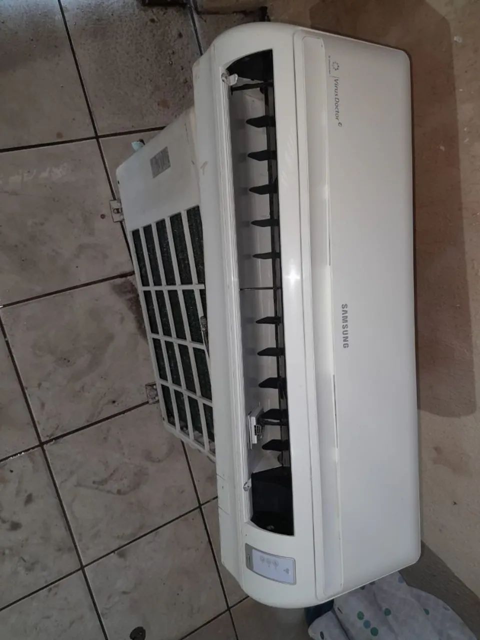 Ar Condicionado Samsung Split 12 mil btus instalado com  garantia de 90 dias - Foto 2