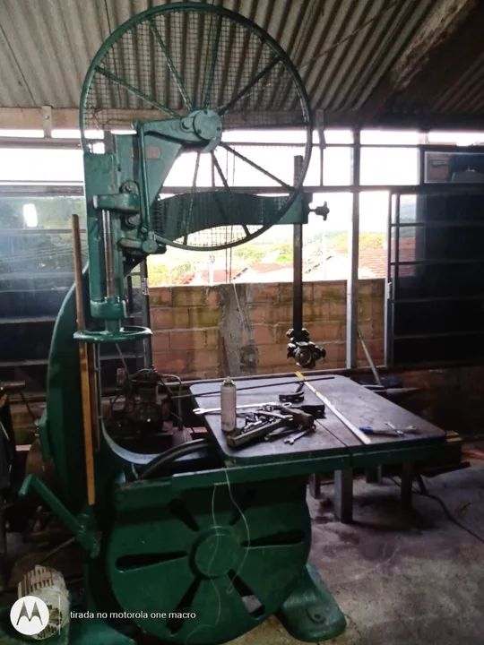 Vendo Serra Fita Raimann volante 80 (Baixei o preço Motivo Mudança) - Foto 2