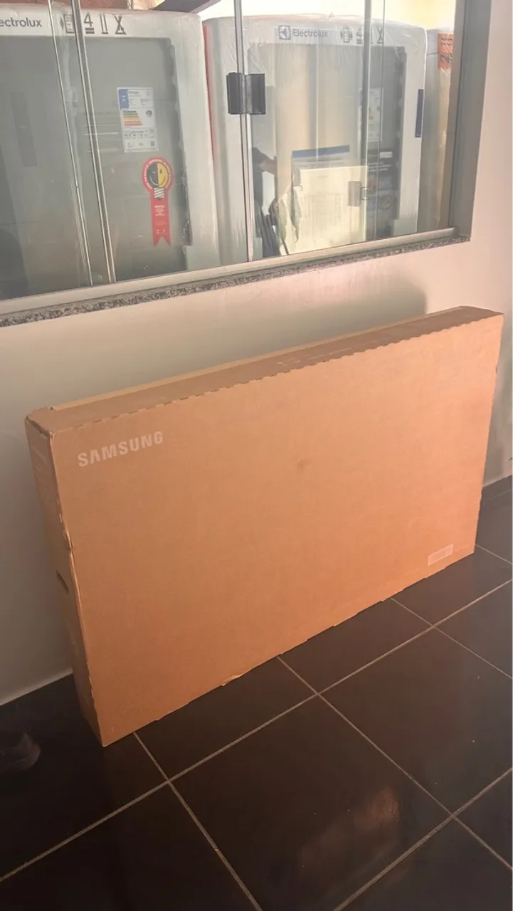 TV Samsung Nova na Caixa lacrado 55 polegadas QLED