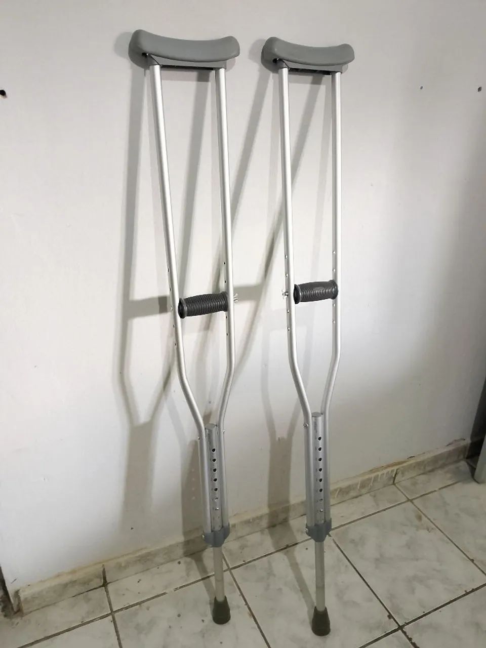 Muleta Axilar Mercur