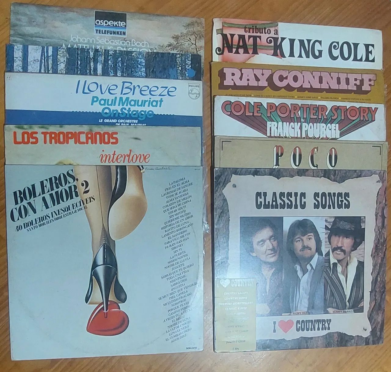 Lote 10 Discos Clássicos, Country,  Bolero...