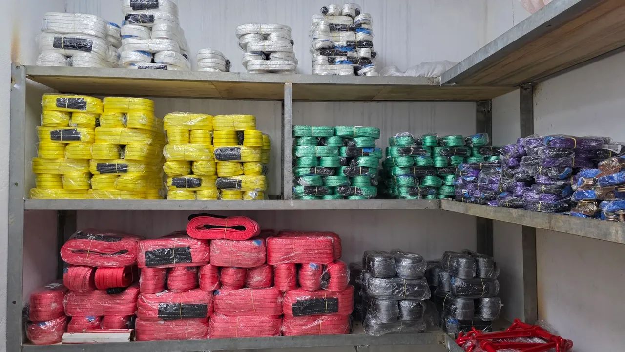 CINTA DE ELEVAÇÃO E CINTA CATRACAS