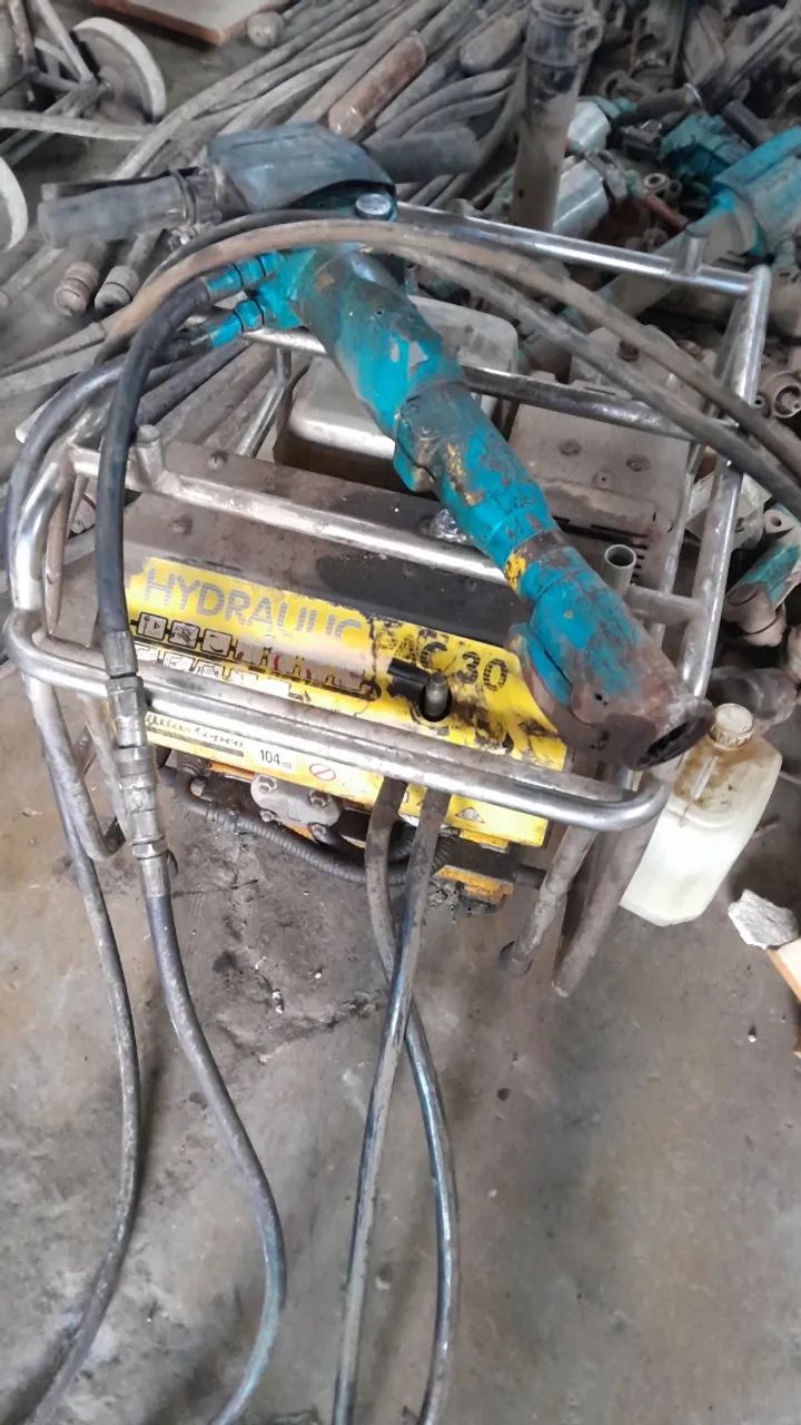 Unidade hidraulica Atlas Copco  com Rompedor - Foto 3