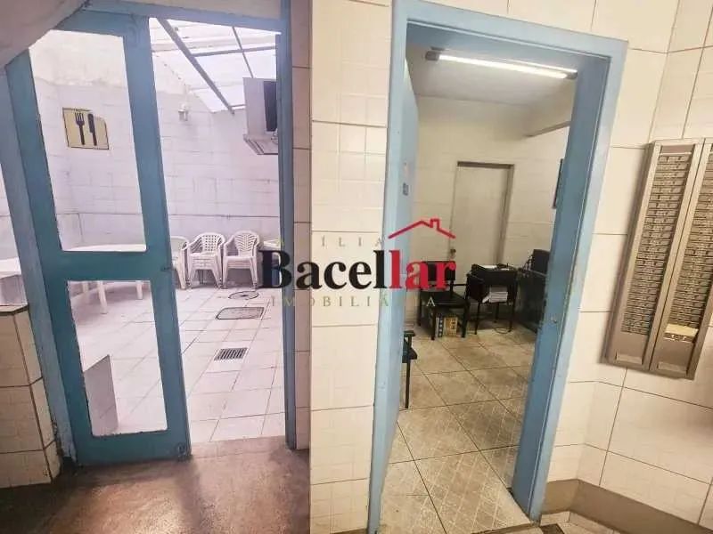 Prédio Comercial, de 4 andares, em Benfica e grudado na Cadeg - Foto 3