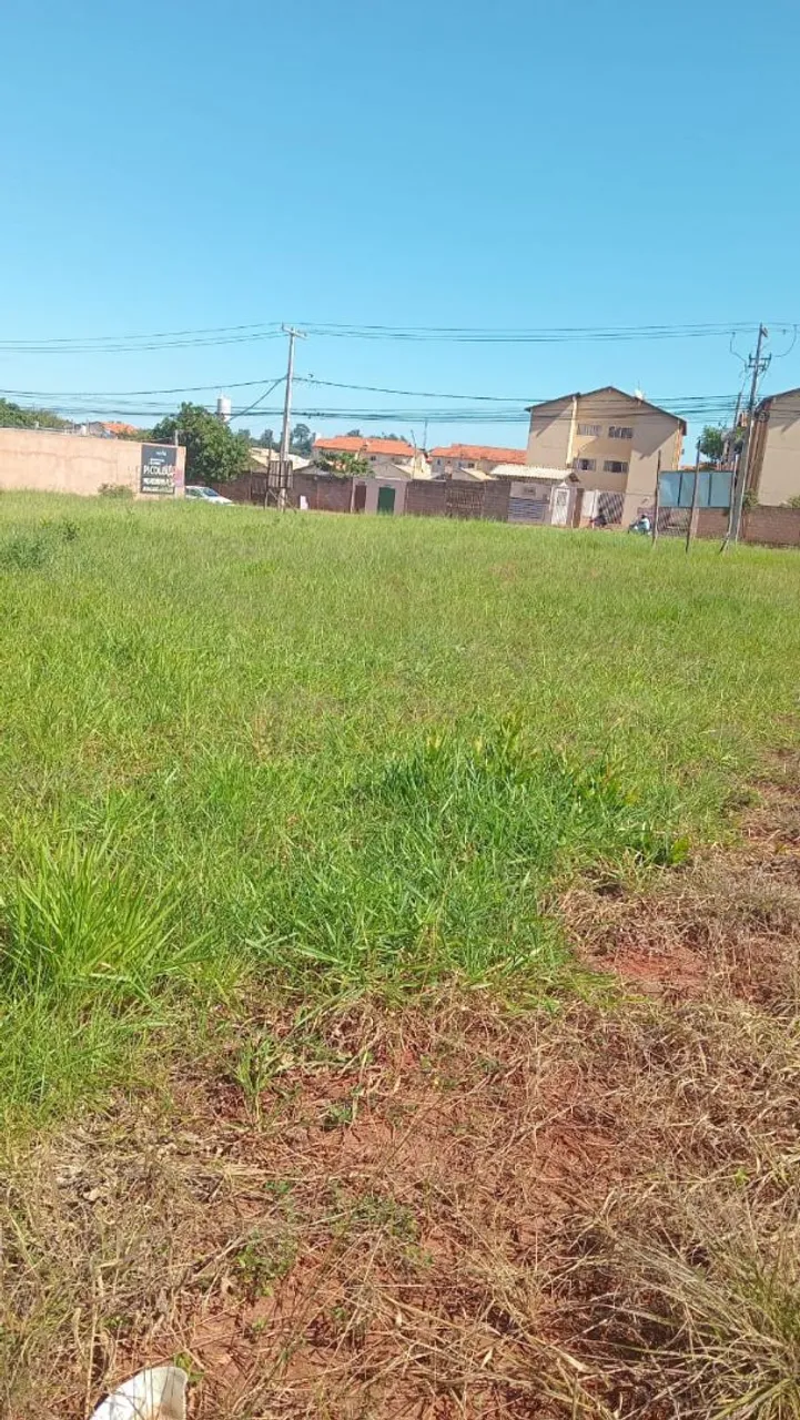 Vendo terreno 30x48 em uma ótima localização ideal para comercio
