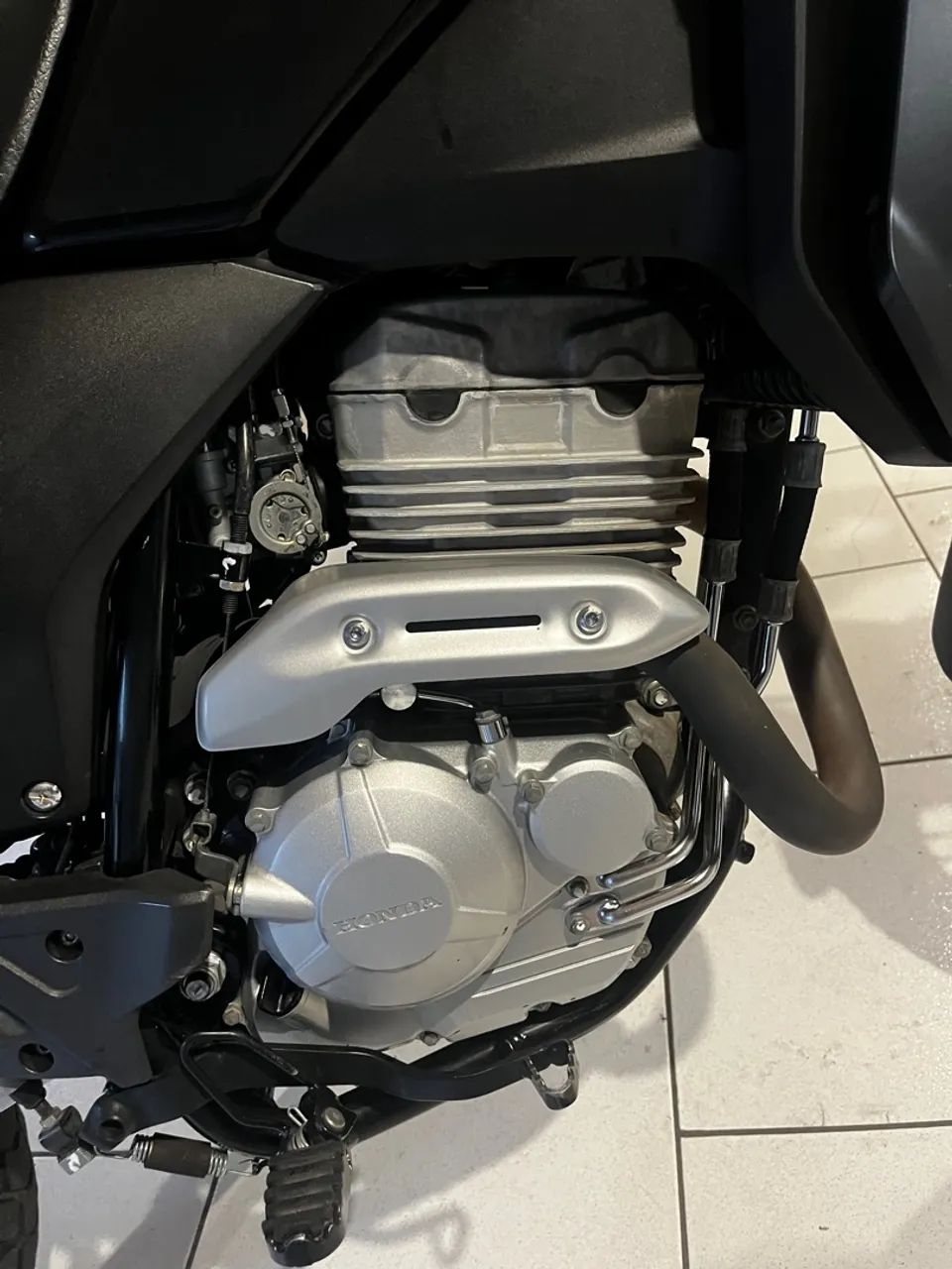 Vendo Xre 300 super nova  - Foto 4