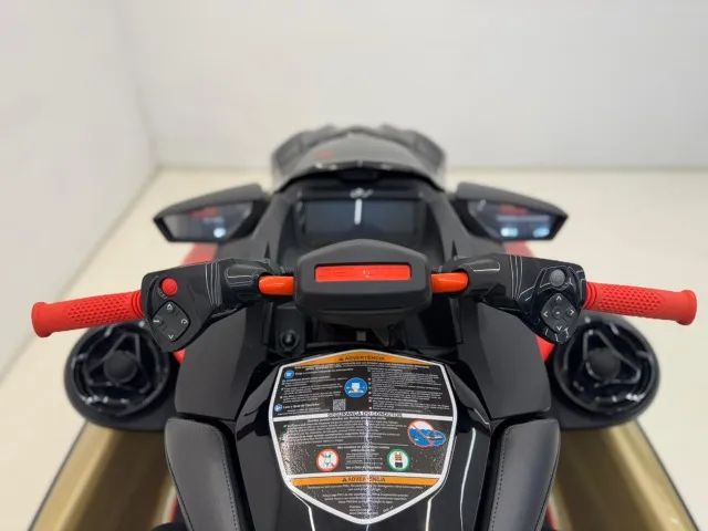 JetSki SeaDoo RXP-X RS - 2025 - Zero Horas, Nunca usado, Sem carretinha!!! - Foto 9