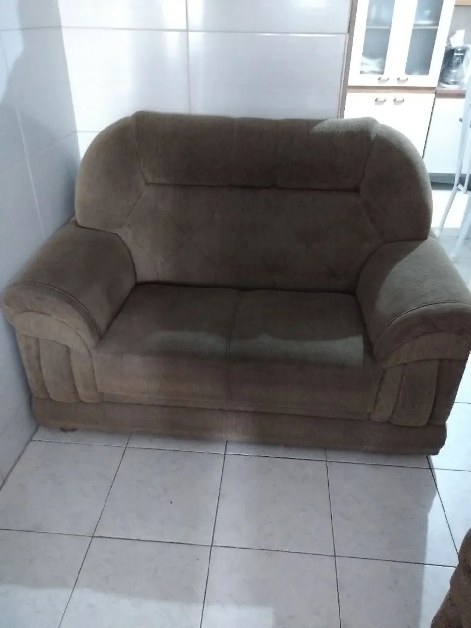 Sofá dos lugares64573908621314120