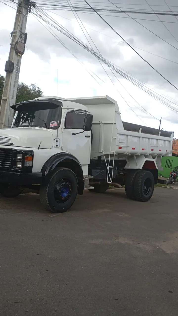 Vendo caçamba Mercedes Benz
